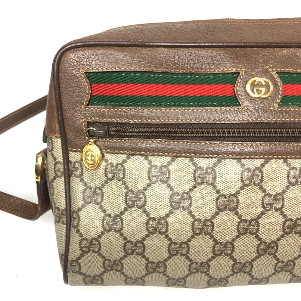 Authentic Gucci brown monogram coated canvas crossbody bag - Picture 5 of 16